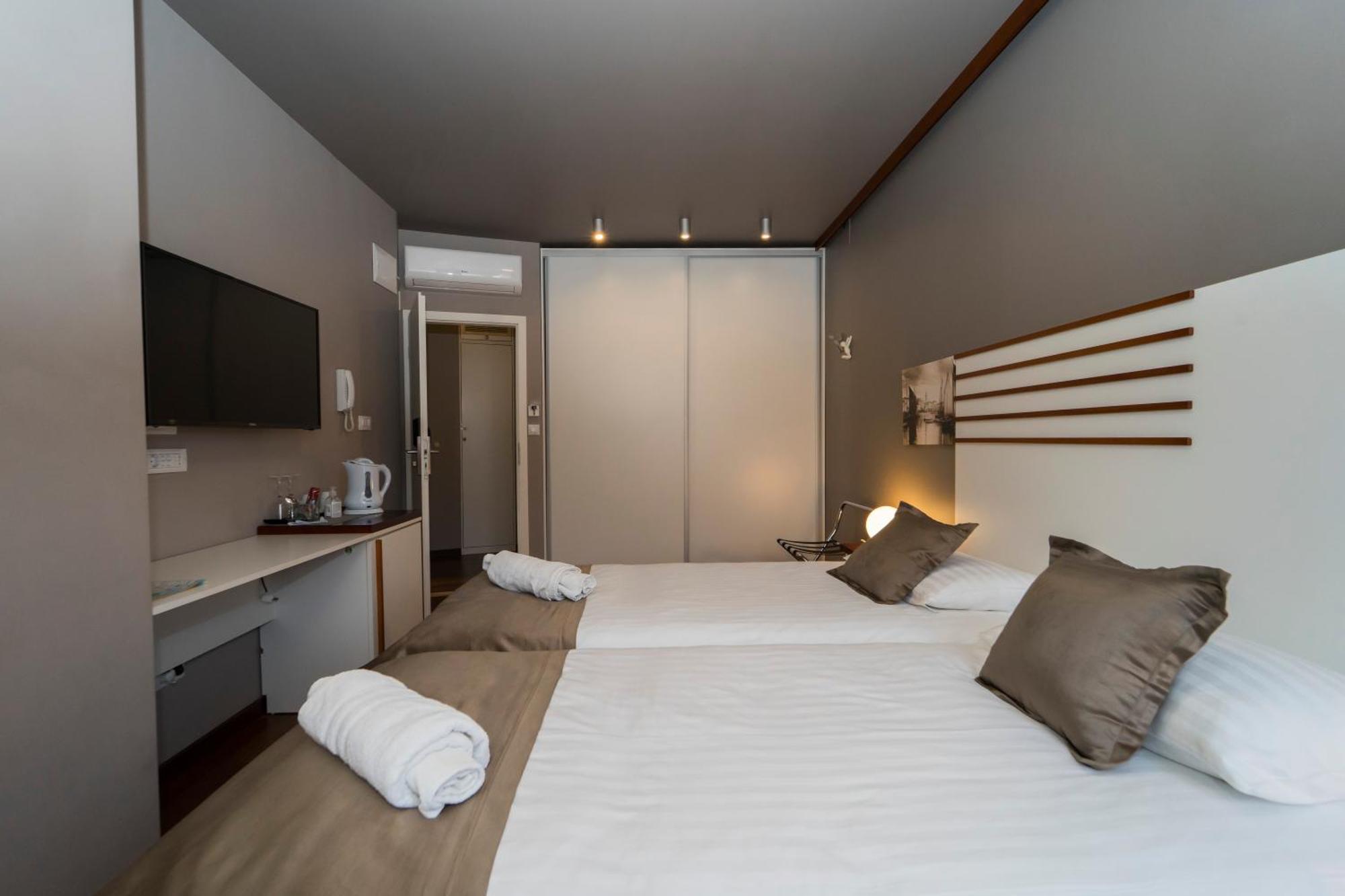 Luxury Rooms Silente Bacvice 1 Split Exterior foto